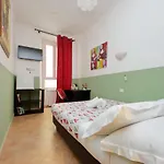 Dandi Domus
